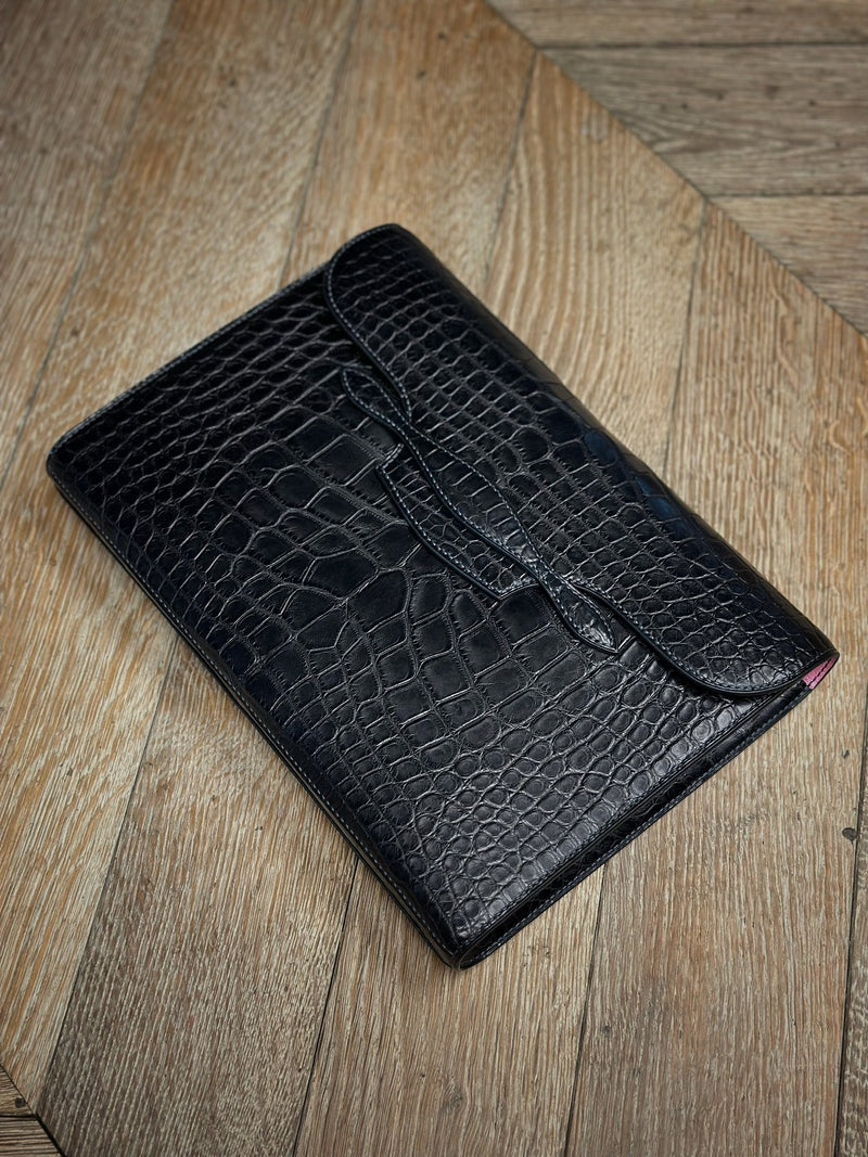 Salem Pochette