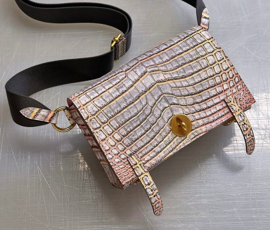lazora alligator