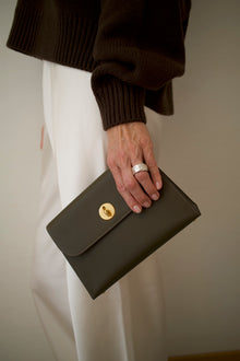 Hackney Pochette
