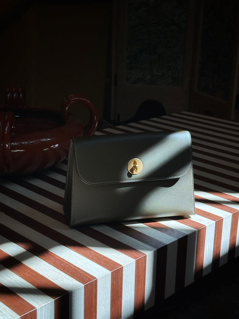 Hackney Pochette